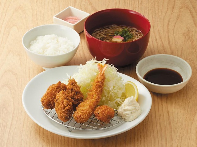 カキフライと海鮮フライセット　1,720円（税込）