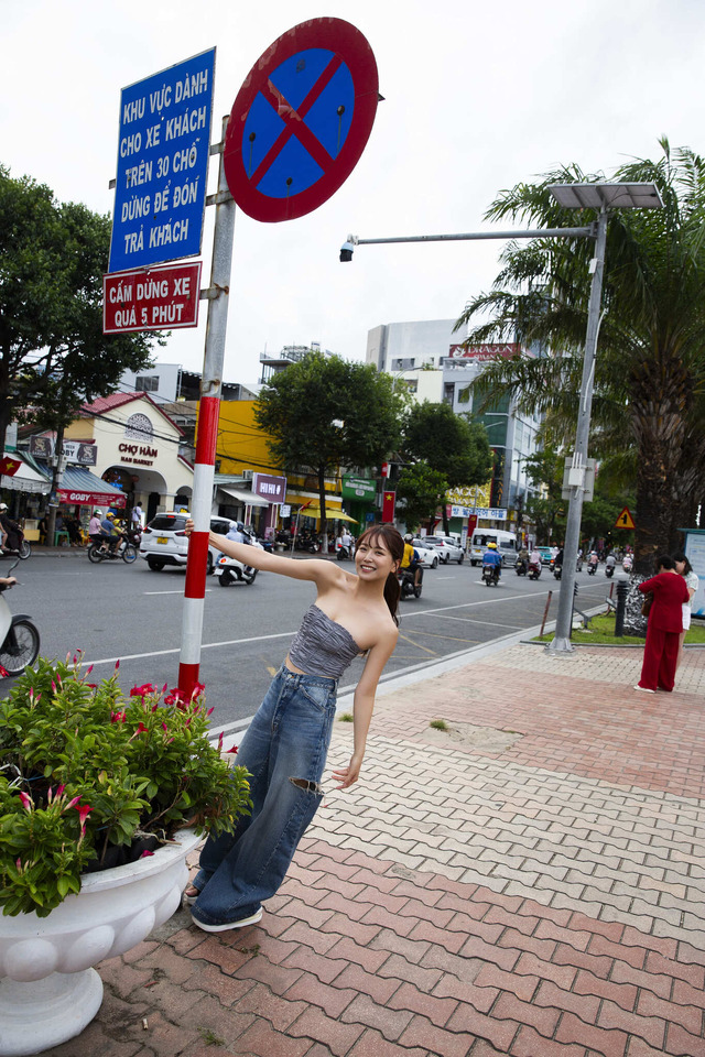 白間美瑠『写真集（仮）』（C）秋田書店