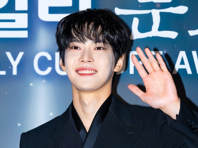 NCT・ドヨンの人気が止まらない…アンコールコンサート2公演が“全席完売”！追加公演が決定