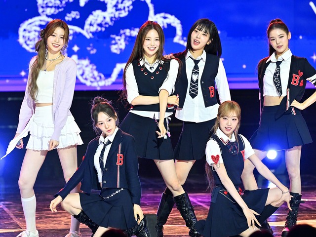 8月にメンバー脱退したizna、カムバック決定！9月30日に新AL『Not Just Pretty』リリース