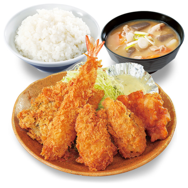 秋の海鮮フライ定食　(税込1089円)