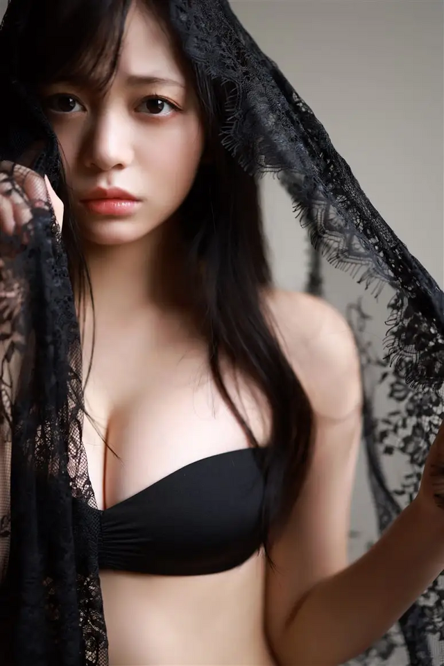 『無口なヴィーナス』（C）ワニブックス