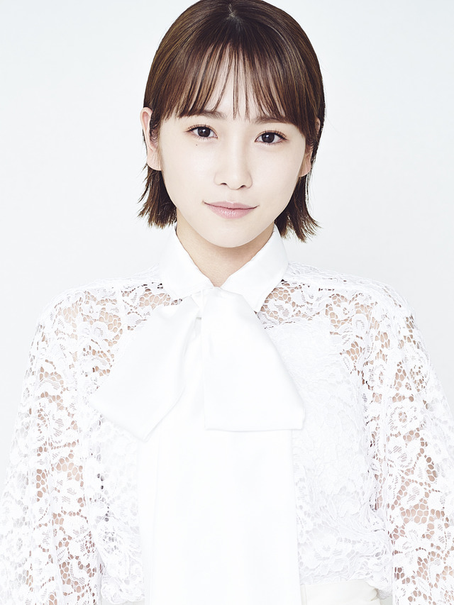川栄李奈