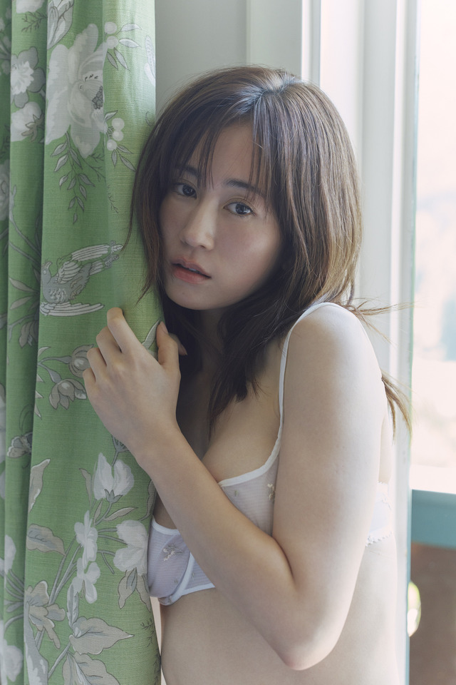 『前田敦子写真集 タイトル未定』©︎講談社 撮影／北岡稔章