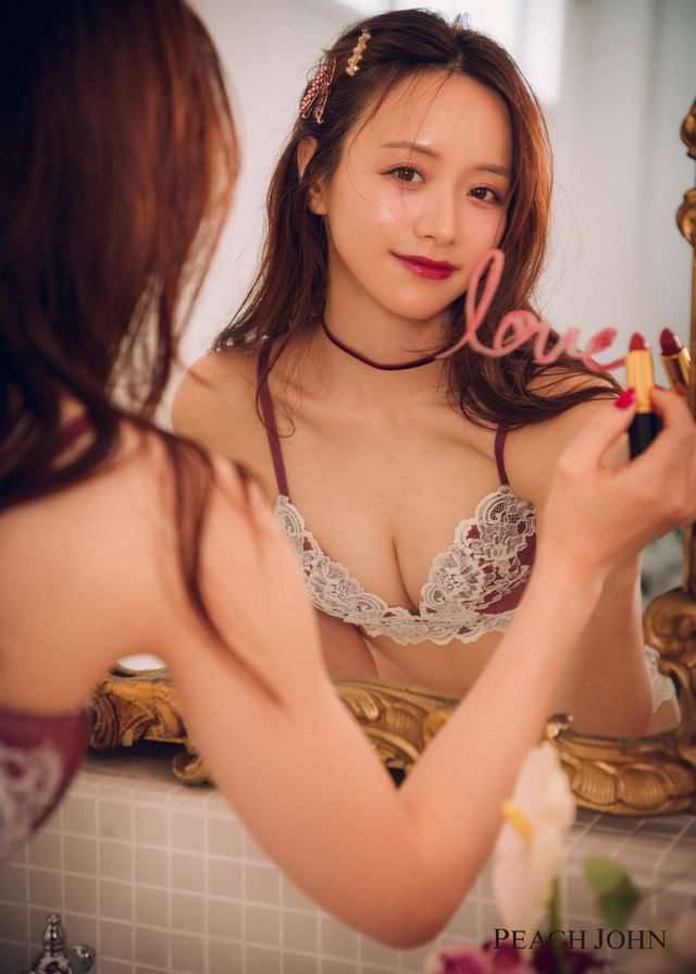 「PEACH JOHN」冬シーズンのビジュアルに登場した森香澄