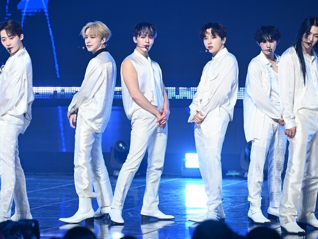 日本活動中に交通事故に遭うアクシデントもあった韓国ボーイズグループ、専属契約が“今年で終了”と報道