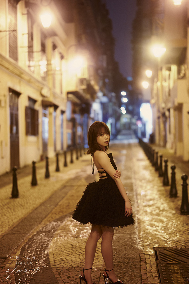 伊達さゆり、2nd写真集の大胆‟大人カット”にLiella!のメンバーから反響