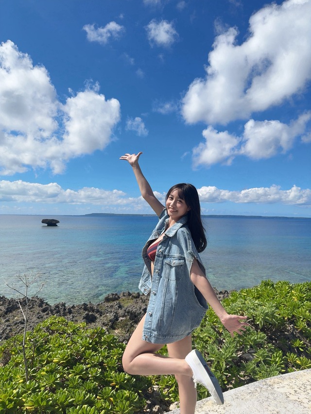 溝端葵（写真は溝端葵の公式Xから）※所属事務所に掲載許諾をもらってます