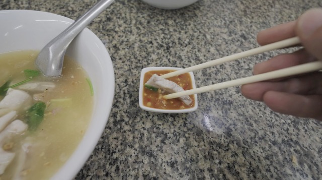 カオトム・プラ・キンポー©西尾康晴/Nishio Travel