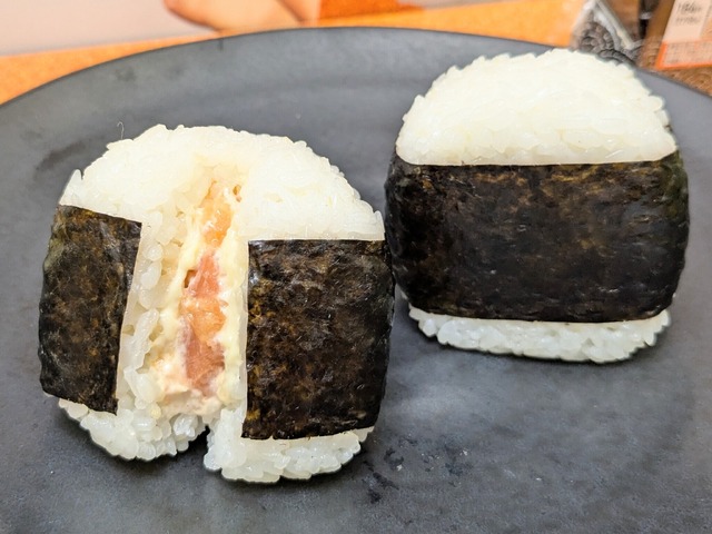 直巻 サーモンマヨネーズ＠撮影：渡邉