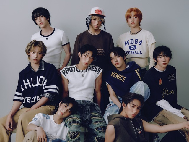 日本人メンバーも所属するAHOF、3冠達成で新人王レース独走！『Pinocchio』MVも4000万回突破