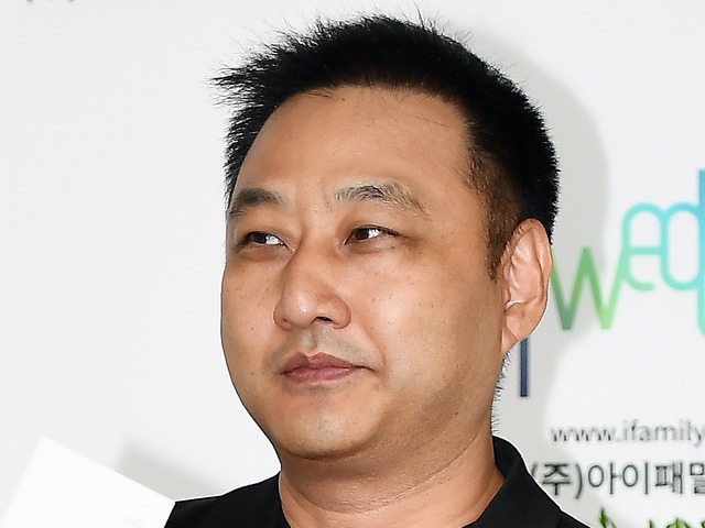 韓国タレント（59）、撮影中に倒れる…呼吸停止の危篤状態から現在回復中「安静を取っている」