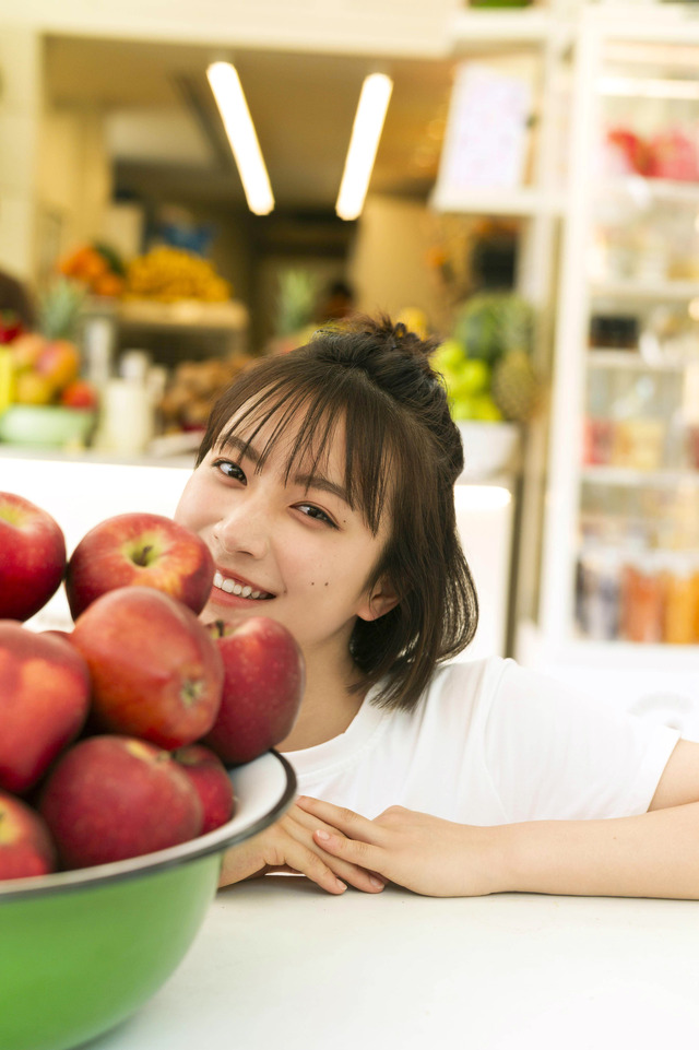 「藤﨑ゆみあファースト写真集（仮）」（C）東京ニュース通信社
