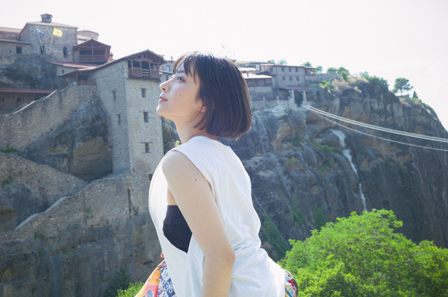 「藤﨑ゆみあファースト写真集（仮）」（C）東京ニュース通信社