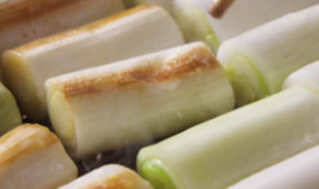 『鴨ねぎうどん』 （並）920円