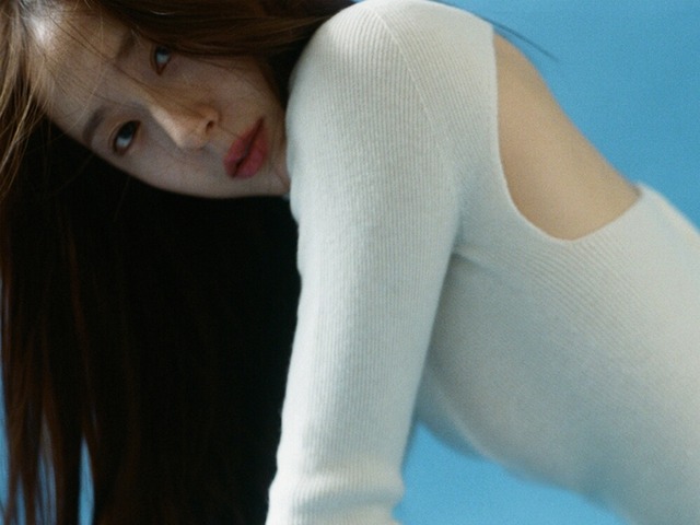 実姉は少女時代の“脱退メンバー”　クリスタル、16年越しのソロデビューに期待が集中するワケ