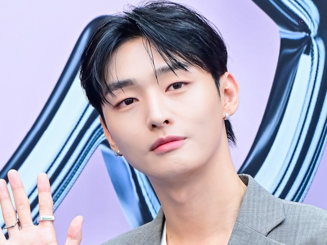 Wanna One出身ユン・ジソン、BLドラマの主演に抜擢！“激情ロマンス”に期待高まる