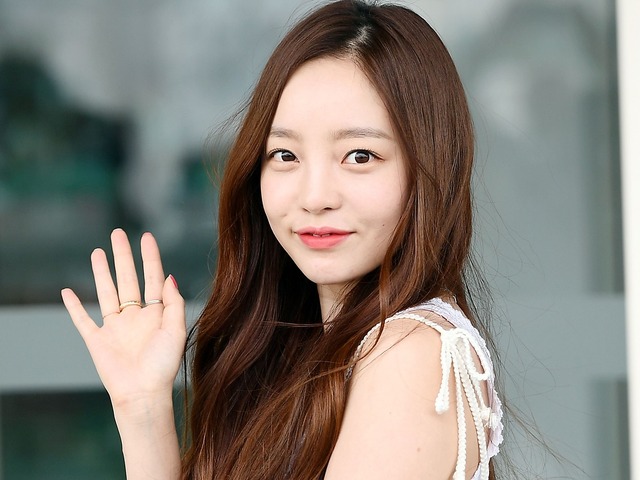 “永遠のKARA”…今も忘れられない眩しい笑顔　突然この世を去ったク・ハラさん、6周忌