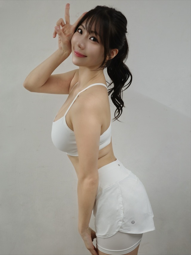 鈴木ふみ奈（写真は鈴木ふみ奈の公式インスタグラムから）※所属事務所に掲載許諾をもらってます