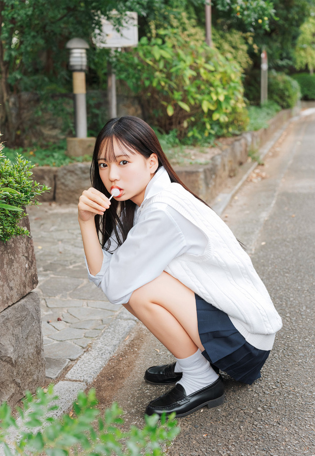 奥村桃夏デジタル写真集 『桃色最強伝説』（C）ワニブックス