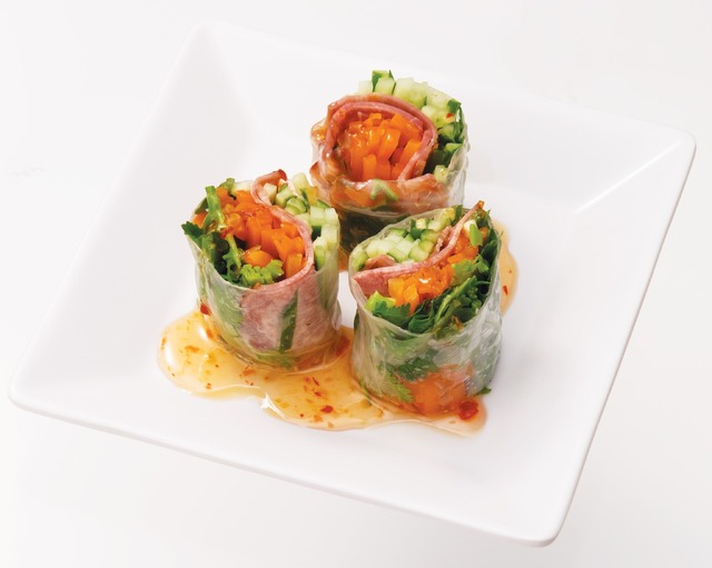 Vietnam　～ベトナム～　【期間限定】タン塩生春巻き