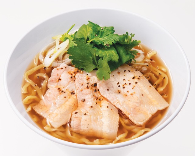 Singapore　～シンガポール～　【期間限定】（肉骨茶）バクテー風ラーメン