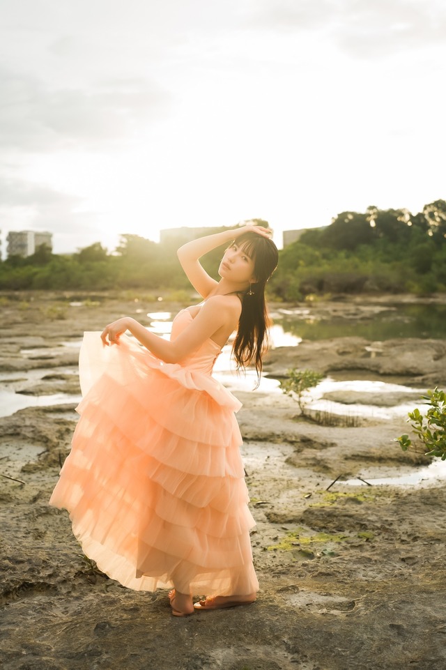 『森嶋あんり 1st写真集（仮）』（C）KADOKAWA