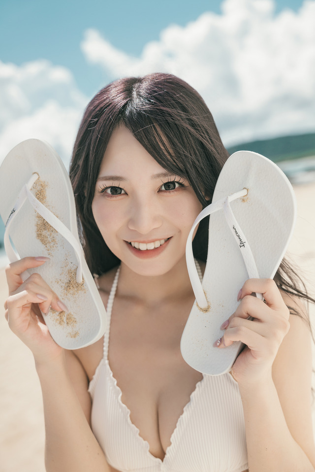 （共通封入ポストカード）SKE48・入内嶋涼1st写真集『さやけき光』撮影/時永大吾（C）ゼスト