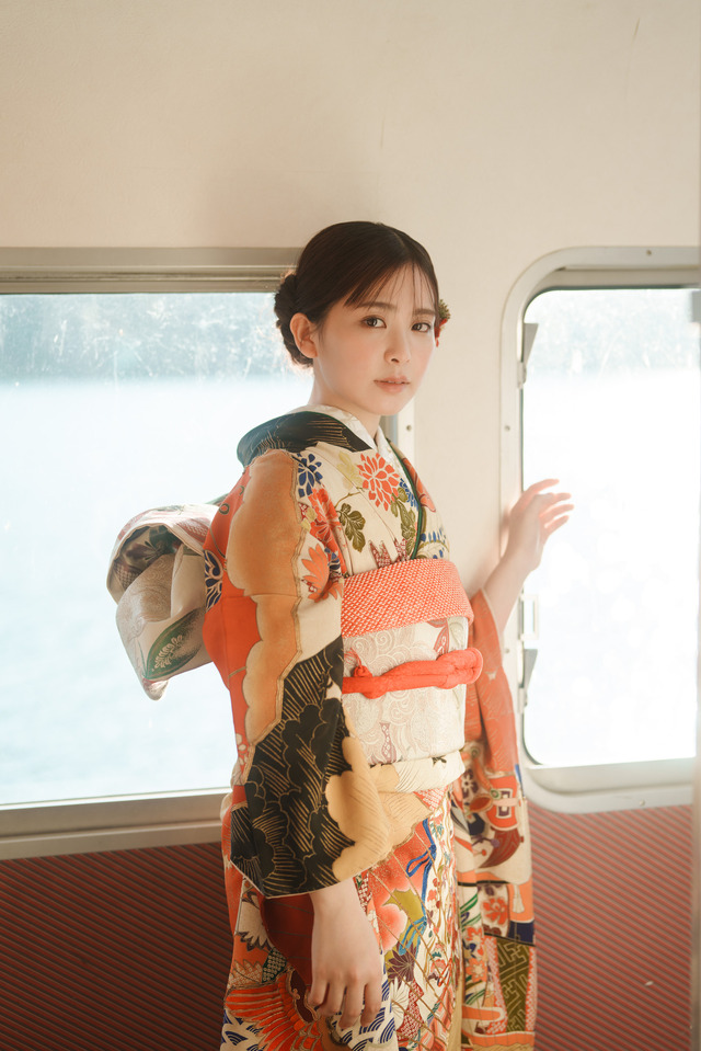 櫻坂46・遠藤理子「20±SWEET[トゥエンティ・スウィート] 2026　JANUARY」（東京ニュース通信社刊）撮影／HIROKAZU