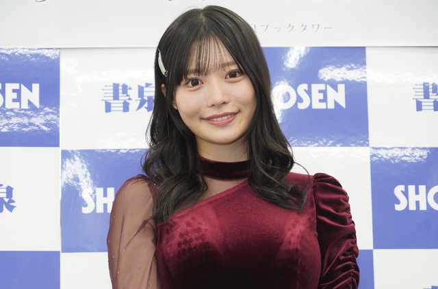 高鶴桃羽【写真：竹内みちまろ】