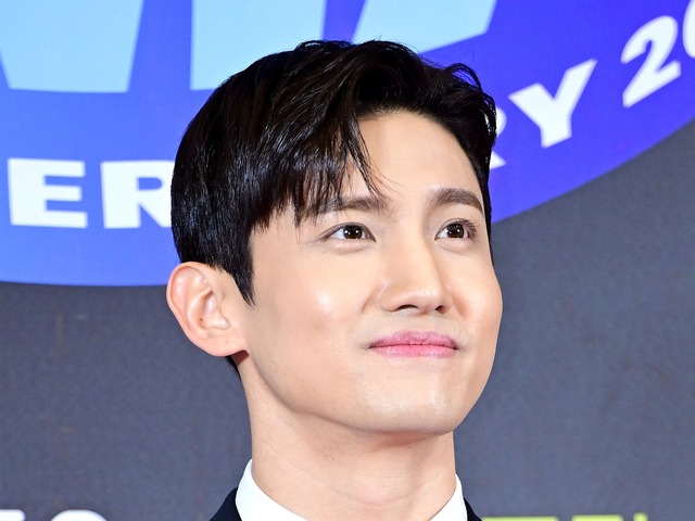 東方神起・チャンミン、初の日本ソロツアー完走！SJ・キュヒョンのサプライズ登場も話題に