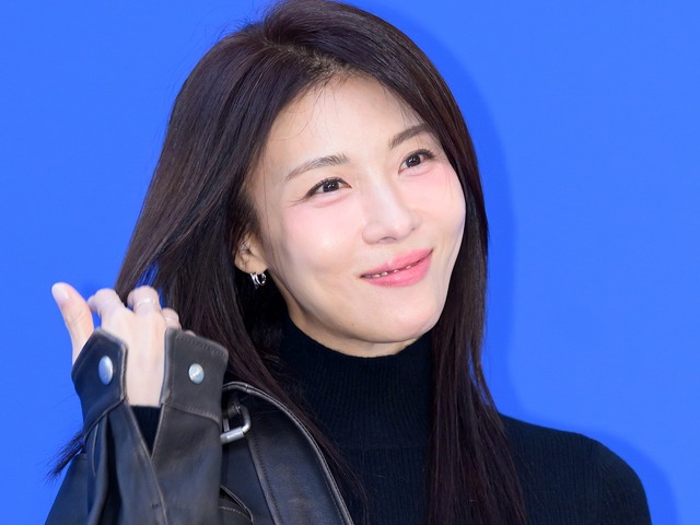 「誰かがお尻を…」“NHK韓流ドラマの女王”ハ・ジウォン、クラブでの衝撃エピソードを告白