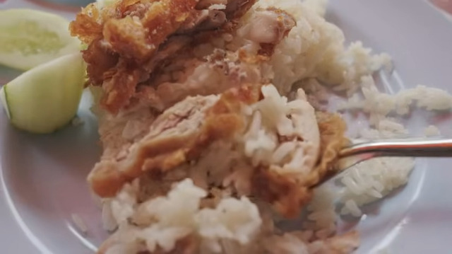 ウアン・カオマンガイ©Nishio Travel