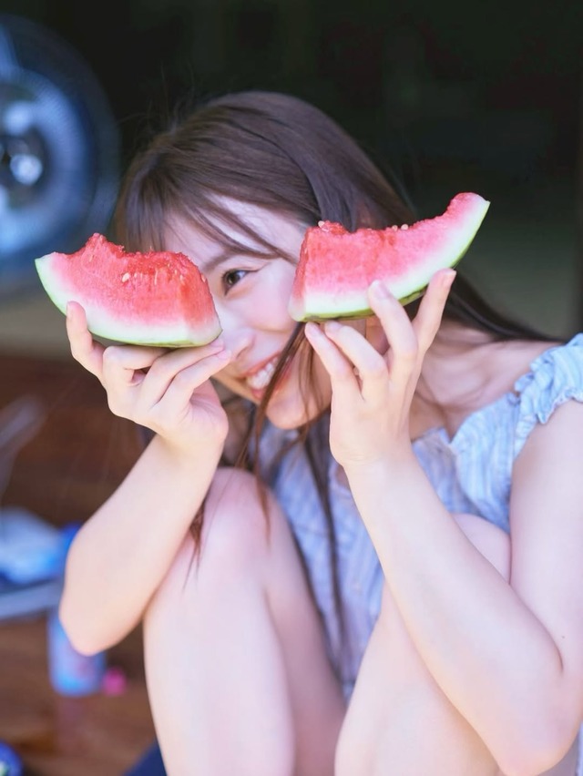 矢吹奈子（写真は矢吹奈子の公式インスタグラムから）※所属事務所に掲載許諾をもらってます