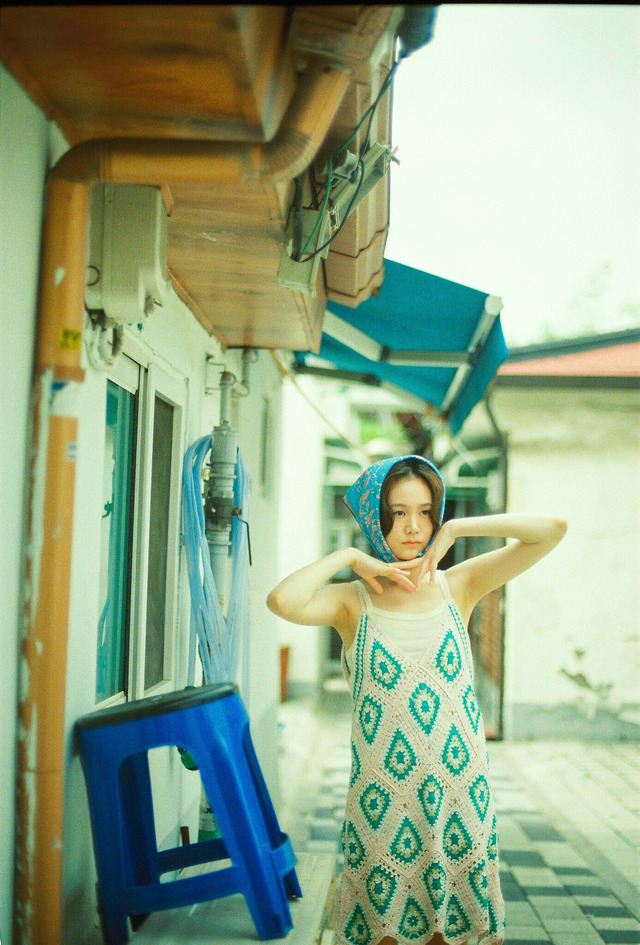 尾碕真花セカンド写真集『わー!!!』（東京ニュース通信社刊）