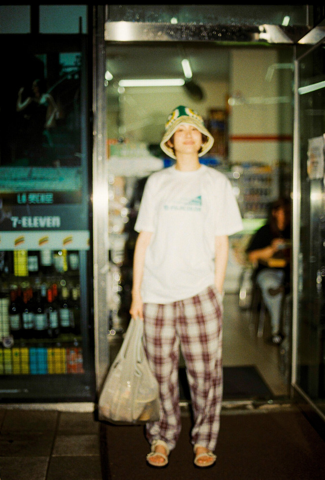 尾碕真花セカンド写真集『わー!!!』（東京ニュース通信社刊）