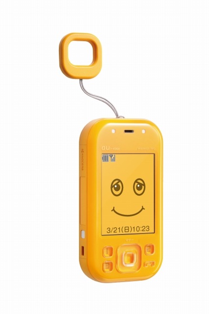 　KDDIと沖縄セルラーは2日、「ココセコム現場急行サービス」と連動する防犯ブザーを搭載した子ども向け携帯電話「mamorino（マモリーノ）」を4日より販売すると発表した。