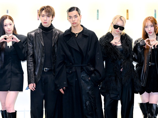 男女グループALLDAY PROJECT、カリスマオーラで視線独占“オールブラック”衣装でイベントに登場【PHOTO】