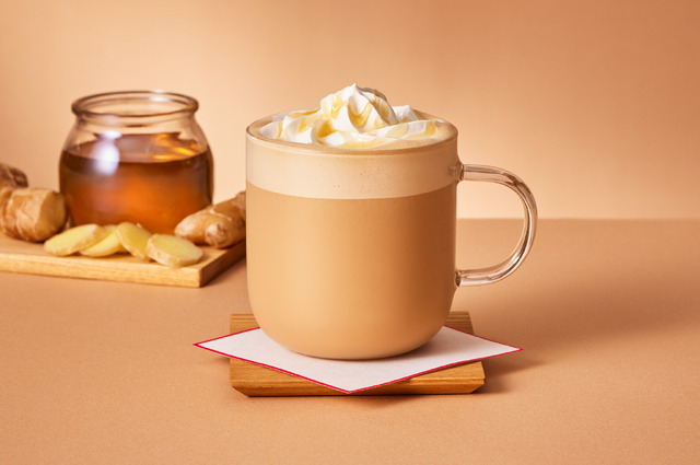 『はちみつ生姜 米糀ミルク ラテ』（Hot）＜テイクアウト＞ Short ¥599 / Tall ¥638＜店内利用＞ Short ¥610 / Tall ¥650