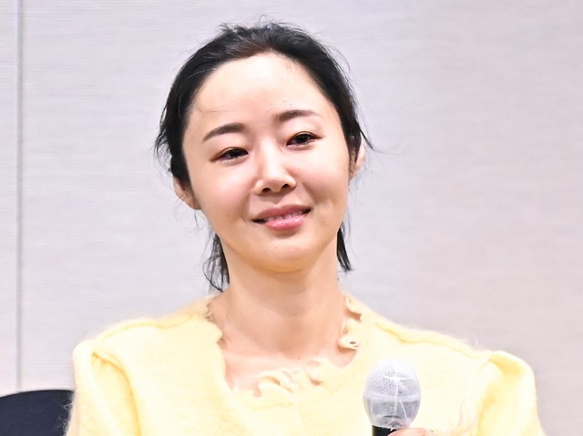 1億円支払いで“元カレひいき疑惑”浮上の“NewJeansの母”、ラジオ出演し反論「気持ち悪い」