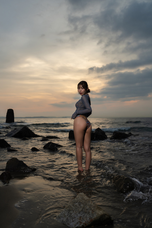 凛咲子 デジタル写真集『PICTURA』