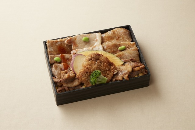 【掛村】「夢の大地4元豚食べ比べ弁当」2,862円(1折)《各日販売予定50点》