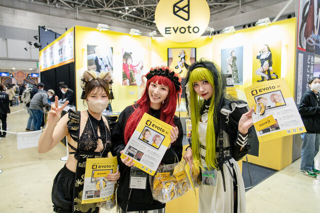 EVOTO【企業ブース】／秋元るい（X：@akimoto_rui）、あおい（X：@_aoi_oi）、