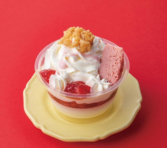 プリンケーキパフェ いちごとミルク（税込399.60円）