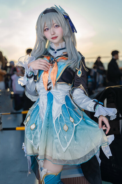 ホタル『崩壊:スターレイル』／りり（X：@riri__cos1）