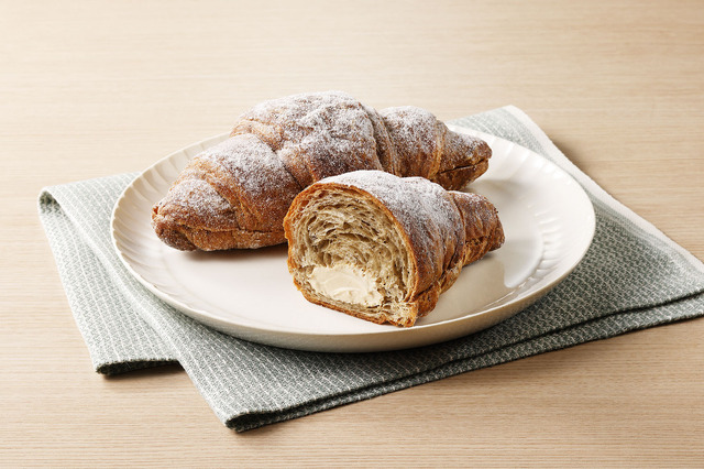 「函館美鈴珈琲監修　珈琲ホイップクロワッサン」194円（税込）