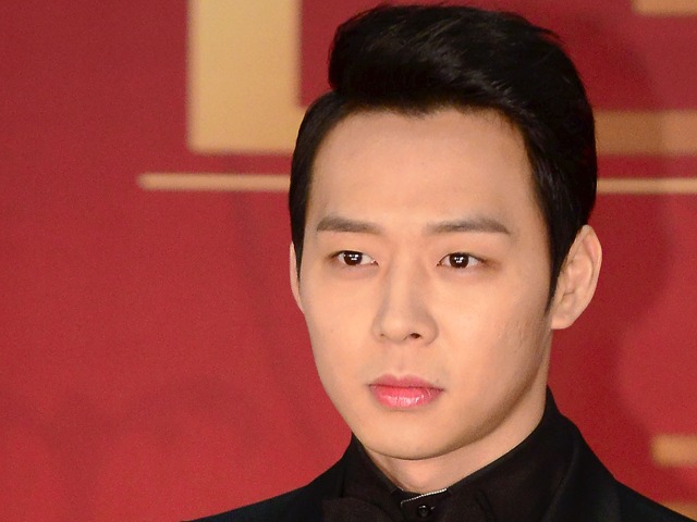 いつぶりの入国か　有罪判決後は日本で活動の元東方神起・ユチョン、新年の近況を公開【PHOTO】