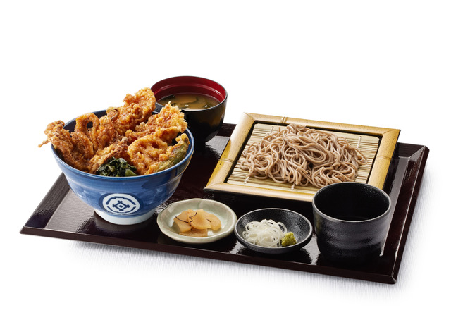 たれづけいかづくし天丼（小）藪そばサービスセット（みそ汁付）サービスセット価格　1,270円（税込）