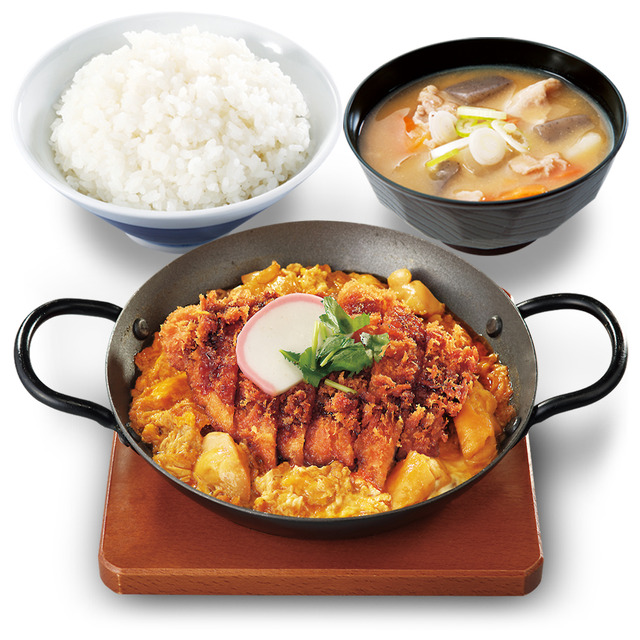 出汁醤油カツ on the 親子鍋定食(梅)(税込1,089円)