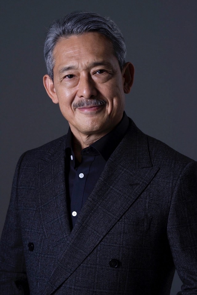 朝倉義景役／鶴見辰吾（C）NHK